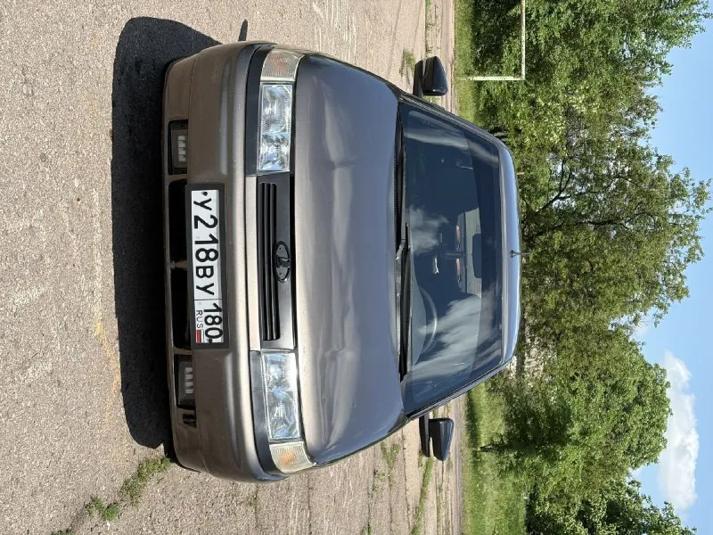 Продам свой ваз 2110 в красивом цвете кориандр 2006г. двигатель 1.6 шеснарь 124мотор очень бодрый, коробка на отлично! заменены все расходники включая грм. состояние кузова хорошее, дно стаканы и тд все целое, есть небольшие моменты по лкп. стоит евроторпеда работает каждая кнопка все светится и включается, салон не затертый - чистый. авто на новой японской зимней резине r14. в машине установлен автозвук + шумоизоляция стоимостью больше 100к руб. с продажей не спешу. переоформление в мрэо цена 290 000₽ торг реальному покупателю, город горловка +79493658942 📞 🇷🇺 звоните: +79493658942 - фотография - 5
