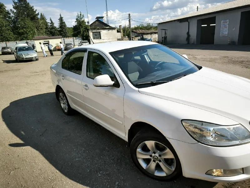 Продается skoda а5 2012 года пробег 178 тыс. двигатель 1.4 tsi. осмотр донецк - макеевка состояние сел поехал. телефон для связи +7949-340-23-27 850 тыс + торг никто не отменял. 📞 звоните: +7(949)3402327 - фотография - 2