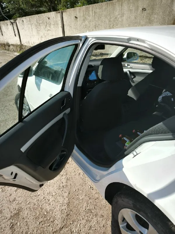 Продается skoda а5 2012 года пробег 178 тыс. двигатель 1.4 tsi. осмотр донецк - макеевка состояние сел поехал. телефон для связи +7949-340-23-27 850 тыс + торг никто не отменял. 📞 звоните: +7(949)3402327 - фотография - 7