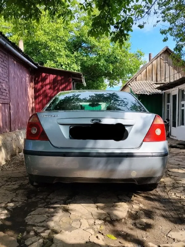 Продам ford mondeo 3, 2001 года выпуска, в хорошем рабочем состоянии. в одной семье с 2012 года. по документам владелец я. г. торез. комплектация ghia, пробег 325 000 км. двигатель 2.0 л (145 л. с. ). 4 стеклоподъёмника, abs, круиз-контроль, обогрев заднего и бокового стекла, подогрев передних сидений, комплект зимней резины на дисках, 2 din магнитола, парктроники. дополнительно: отдам с машиной 4 двери, крышку багажника, двигатель, кпп и ещё много запчастей по автомобилю. цена: 300 тыс. небольшой торг. по всем вопросам обращайтесь в лс или по номеру +79493665763 📞 звоните: +7(949)3665763 - фотография - 4