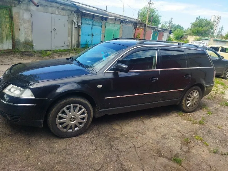 Продам volkswagen б5+ универсал 2005г, мотор 2.5 tdi, полностью обслужен, новые гбц, клапана, распредвалы, топливная обслужена, новые стартер, генератор, ремни и ролики новая ходовая. машина без вложений вообще, дорогая тонировка, салон кожа алькантара, климат, круиз, датчик дождя, подогрев лобового и зеркал, люк работает во всех положениях, резина диски новые. расхол город 8л трасса 5л, по машине очень много сделано и вложенно все расскажу при встрече или по телефону, цена 900000т с небольшим торгом, вложенно около 500т в ремонт, продажа не спешная т+79494133020 донецк, могу скинуть видео обзор 📞 звоните: +7(949)4133020 - фотография - 4