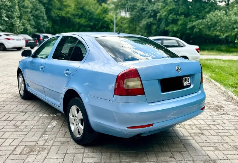 🔥🔥🔥610.000руб. 🔥🔥🔥 срочно срочно срочно🆘🧨🆘 skoda octavia a5 рейсталинг.2011год.1.6mpi автомат. пробег 210 авто в отличном состоянии вложений не требует не каких. кузов как на фото без гнили и ржавчины. свеже покрашен чисто косметика. мотор 1.6 mpi самый обычный работает отлично не дымит не троит тянет супер. коробка обычный автомат айсин 6ст. тоже работает без проблем. ходовая в полном порядке. салон чистый и ухоженный. богатая комплектация:есть все необходимое для комфортной езды. климат-контроль работает в обе стороны и холодит отлично и греет. документы в полном порядке на 180 учете. тех. осмотр есть. переоформить можно хоть сразу. любое переоформление. осмотр донецк. +79499826417 +79497946634 телеграмм 📞 🇷🇺 звоните: +79499826417 - фотография - 4