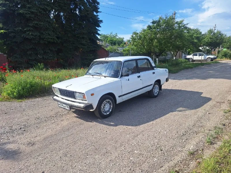Продам обмен ваз 2105 год 1991 1,5 карб коробка 5 ступка покузову на 5 по мотору, коробке, по ходовой без нареканий по документам стс птс договор страховка осмотор макеевка цена 110 тыс руб торг остальные вопросы по телефону +79497324481 ✅ мы в тг 📱 мы в max 💠 мы в вконтакте 📞 звоните: +7(949)7324481 - фотография - 2