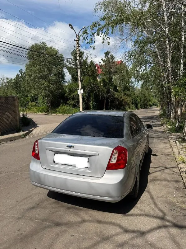 Номер телефона +79493330955 в продаже chevrolet lacetti 2011год✅ 1.6 механика✅ пробег 202тыс. км✅ состояние изумительное✅ кондиционер в рабочем состоянии✅ очень комфортный и отличный автомобиль✅ моментов никаких нет по кузову✅ ходовая часть без нареканий✅ без вложений✅ днище как новое✅ вся идеал✅ обслуживание проводилось своевременно✅ салон чистый и ухоженный✅ по документам полный порядок✅ telegram - фотография - 8