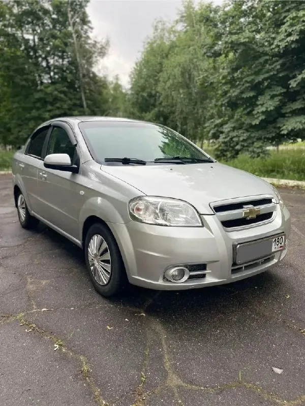 ♻️Продам chevrolet aveo 2007 г. В. 1.6 ♻️

Автомобиль был куплен в 2007 году в салоне г. Донецк.
Один владелец за все время. Автомобиль без дтп, весь заводской метал и окрас ! Родной пробег ❗️119.000 км ❗️ничего не крутилось и не моталось. Любые проверки. Простой неприхотливый и надёжный автомобиль с самым надёжным и мощным мотором в линейке 1.6 16v🔥🔥🔥 (не путайте с 1.2 или 1.4!!!) достаточно динамичный и резвый, на механической коробке передач. Автомобиль в хорошем состоянии, простой в ремонте, неприхотливый и надёжный при эксплуатации. Двигатель работает безупречно, как новый. Поменяно грм и помпа 7 тыс назад. Недавно заменена лямбда первая. Поменяны задние колодки, и троса ручника. Масло льется 5/40 ravenol. Заводские катализаторы на месте. Машина надежная и неприхотливая, никогда не подводила. По коробке без хрустов и прочего. Кузов оцинкованный!!! Дно/пороги/ стаканы/ низа дверей в заводском состоянии. Стекла все заводские
Цена: 💰525.000
+7949-585-12-42
Осмотр макеевка - фотография - 2