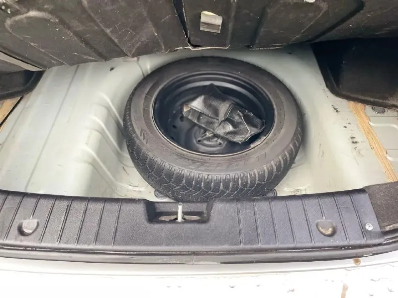 ♻️Продам chevrolet aveo 2007 г. В. 1.6 ♻️

Автомобиль был куплен в 2007 году в салоне г. Донецк.
Один владелец за все время. Автомобиль без дтп, весь заводской метал и окрас ! Родной пробег ❗️119.000 км ❗️ничего не крутилось и не моталось. Любые проверки. Простой неприхотливый и надёжный автомобиль с самым надёжным и мощным мотором в линейке 1.6 16v🔥🔥🔥 (не путайте с 1.2 или 1.4!!!) достаточно динамичный и резвый, на механической коробке передач. Автомобиль в хорошем состоянии, простой в ремонте, неприхотливый и надёжный при эксплуатации. Двигатель работает безупречно, как новый. Поменяно грм и помпа 7 тыс назад. Недавно заменена лямбда первая. Поменяны задние колодки, и троса ручника. Масло льется 5/40 ravenol. Заводские катализаторы на месте. Машина надежная и неприхотливая, никогда не подводила. По коробке без хрустов и прочего. Кузов оцинкованный!!! Дно/пороги/ стаканы/ низа дверей в заводском состоянии. Стекла все заводские
Цена: 💰525.000
+7949-585-12-42
Осмотр макеевка - фотография - 9