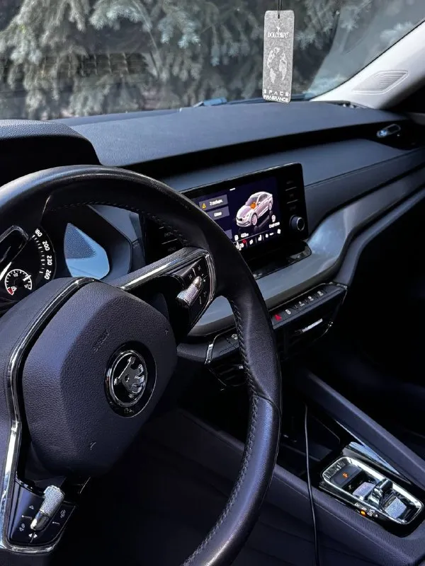 Skoda octavia а8 1.4 турбо год 2022 коробка автомата асин не д с г автомобиль очень комфортный очень бодро едет один владелец автомобиль без дтп машина покупалась в официального дилера не путать с китаем состояние идеальное цена 1.🍋920 торг +79485672089 ▶️смотреть больше фото◀️ 📲 tg: @mark_karpovich1 📞 звоните: +7(949)5672089 - фотография - 7