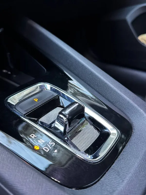 Skoda octavia а8 1.4 турбо год 2022 коробка автомата асин не д с г автомобиль очень комфортный очень бодро едет один владелец автомобиль без дтп машина покупалась в официального дилера не путать с китаем состояние идеальное цена 1.🍋920 торг +79485672089 ▶️смотреть больше фото◀️ 📲 tg: @mark_karpovich1 📞 звоните: +7(949)5672089 - фотография - 8