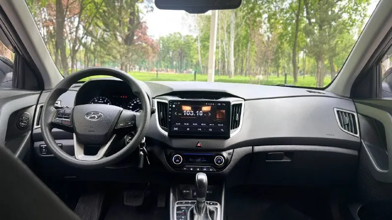Тел. +79496447941 продам hyundai creta 2017г. в идеальном состоянии! по автомобилю делать не чего не надо!! готов ехать на любые проверки за ваш счёт! стёкла все заводские! птс оригинал два владелец по птс! переоформление в мрэо комплектация двигатель 2.0 бензин пробег 176т abs esp airbag круиз контроль бортовой компьютер камера заднего хода полный привод помощь при спуске подогрев сидений подогрев зеркал parktronic электро слаживания зеркал двухзонный климат контроль 4 стеклоподъемника 2 ключа хорошая резина цена 1.385.000т. р очень срочно торг возможно продажа в кредит 📲 tg: @artur_dadunia 📞 звоните: +7(949)6447941 - фотография - 10