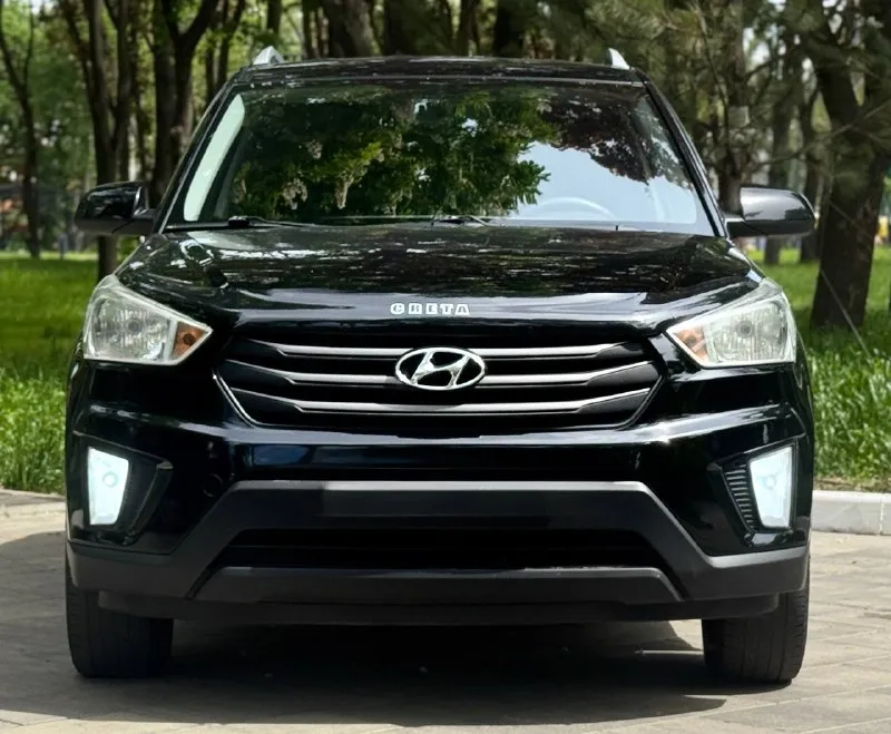Тел. +79496447941 продам hyundai creta 2017г. в идеальном состоянии! по автомобилю делать не чего не надо!! готов ехать на любые проверки за ваш счёт! стёкла все заводские! птс оригинал два владелец по птс! переоформление в мрэо комплектация двигатель 2.0 бензин пробег 176т abs esp airbag круиз контроль бортовой компьютер камера заднего хода полный привод помощь при спуске подогрев сидений подогрев зеркал parktronic электро слаживания зеркал двухзонный климат контроль 4 стеклоподъемника 2 ключа хорошая резина цена 1.385.000т. р очень срочно торг возможно продажа в кредит 📲 tg: @artur_dadunia 📞 звоните: +7(949)6447941 - фотография - 2