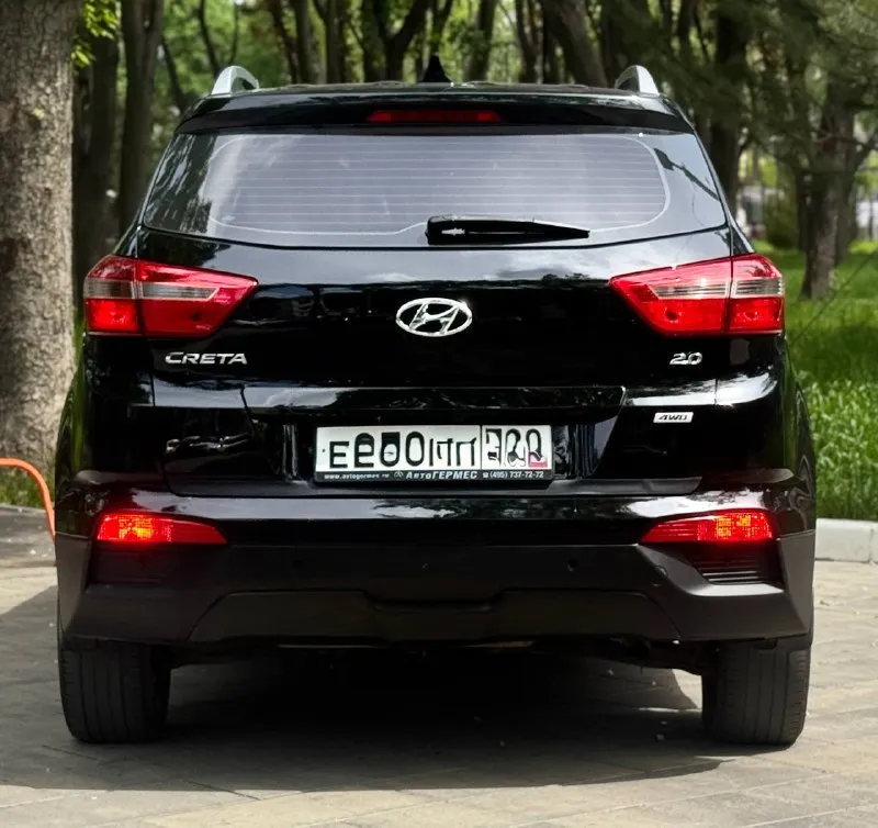 Тел. +79496447941 продам hyundai creta 2017г. в идеальном состоянии! по автомобилю делать не чего не надо!! готов ехать на любые проверки за ваш счёт! стёкла все заводские! птс оригинал два владелец по птс! переоформление в мрэо комплектация двигатель 2.0 бензин пробег 176т abs esp airbag круиз контроль бортовой компьютер камера заднего хода полный привод помощь при спуске подогрев сидений подогрев зеркал parktronic электро слаживания зеркал двухзонный климат контроль 4 стеклоподъемника 2 ключа хорошая резина цена 1.385.000т. р очень срочно торг возможно продажа в кредит 📲 tg: @artur_dadunia 📞 звоните: +7(949)6447941 - фотография - 5