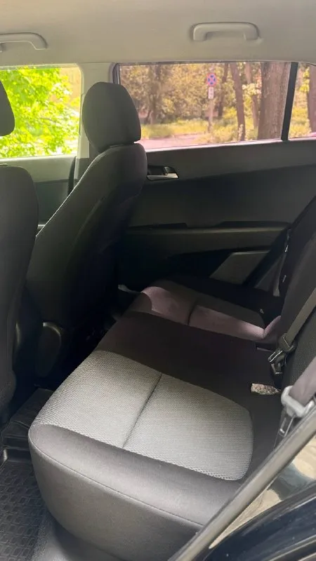 Тел. +79496447941 продам hyundai creta 2017г. в идеальном состоянии! по автомобилю делать не чего не надо!! готов ехать на любые проверки за ваш счёт! стёкла все заводские! птс оригинал два владелец по птс! переоформление в мрэо комплектация двигатель 2.0 бензин пробег 176т abs esp airbag круиз контроль бортовой компьютер камера заднего хода полный привод помощь при спуске подогрев сидений подогрев зеркал parktronic электро слаживания зеркал двухзонный климат контроль 4 стеклоподъемника 2 ключа хорошая резина цена 1.385.000т. р очень срочно торг возможно продажа в кредит 📲 tg: @artur_dadunia 📞 звоните: +7(949)6447941 - фотография - 9