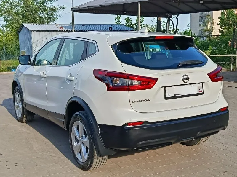 Nissan qashqai 2019 -двигатель 2.0 -кпп автомат -пробег 133000 -цена 1.475000₽ -донецк -тел: +79494676510 автомобиль в отличном состоянии, с родным пробегом без дтп, кузов без дефектов, по технической части вопросов нет полностью обслужен и готов к дальнейшей эксплуатации. красивый перламутровый цвет, комплектация: подогрев сидений руля зеркал, датчик света и дождя, диодная оптика, ,сенсорная мультимедиа с bluetooth usb aux, камера заднего вида, парктроник задний и передний, круиз-контроль, климат-контроль двухзонный, литые диски, электр. ручник и т. д осмотр в любое время, очень ухоженный автомобиль, любая диагностика. - фотография - 4