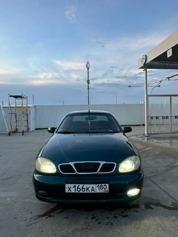 Продаю семейный автомобиль заз lanos 2004 года. в отличном состоянии. газ + бензин комплектация с гур и кондиционером. за машиной следили и вкладывали в нее, по фото видно. в салоне не курили. двигатель на 200 000 капиталился заменили: 1. наружный шрус левый lynxautо 2. опоры+опорные подшипники (lynxauto) - + амортизаторы перед (marshall) 3. тормозные колодки kachiyama 4. замена распредвала в сборе 5. замена радиатора печки и промывка весной 2025 6. поставил хороший свет и магнитолу продаю машину в связи с покупкой новой. цену вижу 250тыс. + торг у капота, быстрым детское кресло в подарок) +79490432570 игорь 📞 звоните: +7(949)0432570 - фотография - 2