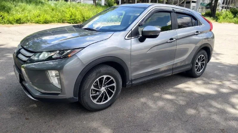 Mitsubishi eclipse cross 2019 год
Сборка япония
1.5 Бензин, 163лс, пробег 135 тыс
Машина в хорошем состоянии, пробег родной. По технике в отличном состоянии. Днище вообще без ржавчины( ничего не обрабатывалось)
Расход по городу 10 литров
Комплектация es
Лед оптика
Завезена в декабре 24 года.
Один хозяин по птс
Надежный японский автомобиль
Возможен обмен
По вопросам звоните
Цена 1,670 торг
+79494596510 Тг, мах - фотография - 4