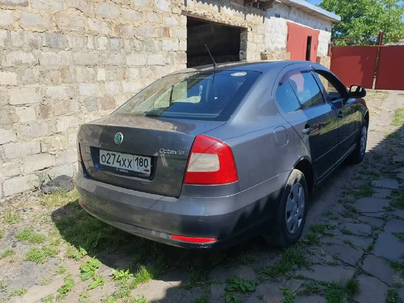 Автор: продам skoda октавия а5 2011 1.6 mpi. bse. самый надёжный и не убиваемый мотор. клапана не гнёт. я второй хозяин. машина не крашенная. любые проверки за ваш счёт. по технической части всё отлично. по косметике есть косяки, которые на эксплуатацию авто не влияют. крыло есть новое. кондёр работает, печка греет. отдам зиму на дисках. возможен обмен на дороже с автоматом. продам по цене гранты, но по комфорту небо и земля. цена 499 000 рублей. т. +79493744070. наш канал вк [ !!!наш телеграм канал [ бесплатное размещение за репост!!! мы в мах [ 📞 звоните: +7(949)3744070 - фотография - 1