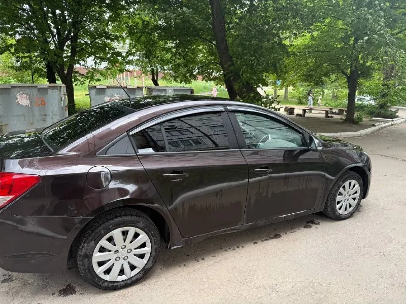Автор: продам chevrolet круз семейное авто, бережное хранение, я хозяйка, езжу каждый день. обслужена, кондиционер холодит, печка греет. не стучит, не гремит. продажа срочная в связи с семейными обстоятельствами. цена: 420.000 быстрым торг все вопросы по телефону +79493359803 елена если буду не на связи просьба звонить и писать в телеграмм и макс наш канал вк [ !!!наш телеграм канал [ бесплатное размещение за репост!!! мы в мах [ 📞 звоните: +7(949)3359803 - фотография - 4
