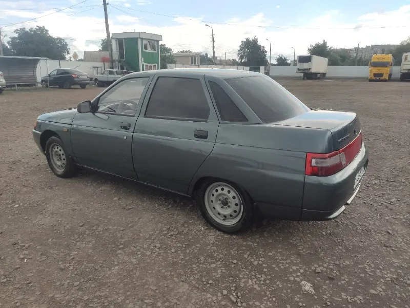 Продам ваз 2110. автомобиль 2010 года выпуска. технически полностью в исправном состоянии. все силовые части, дно стаканы лонжероны не требуют сварочных работ. по кузову без рыжиков. цена 245 тыс руб. находится в г свердловск +79591490425 +79595006669 📞 🇷🇺 звоните: +7(904)2579595 - фотография - 5