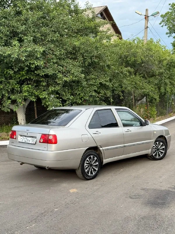 Chery amulet 1.6(2008) ‼️ 🔥цена 155 тыс🔥 не гнилой ❗️2 хозяина за все время. в хорошем техническом состоянии. птс - оригинал ! пробег 150 тысяч. кондиционер❄️гур, abs, подогревы сидений, музыка. салон в отличном состоянии. свет + туманки. очень большой багажник 👍 , коробка, ходовка, все без нареканий. днище прям отлично, все целое. по кузову есть мелкие рыжики. документы чистые, оформление без проблем. торг минимальный ! возможен обмен. только выгодный ! макеевка +79490299525 ✅ мы в тг 📱 мы в max 💠 мы в вконтакте 📞 звоните: +7(949)0299525 - фотография - 2
