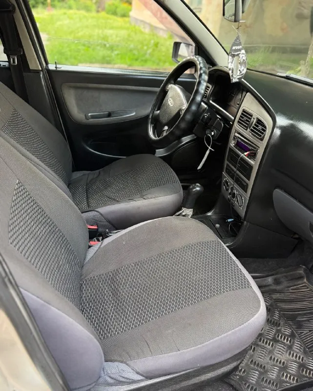 Chery amulet 1.6(2008) ‼️ 🔥цена 155 тыс🔥 не гнилой ❗️2 хозяина за все время. в хорошем техническом состоянии. птс - оригинал ! пробег 150 тысяч. кондиционер❄️гур, abs, подогревы сидений, музыка. салон в отличном состоянии. свет + туманки. очень большой багажник 👍 , коробка, ходовка, все без нареканий. днище прям отлично, все целое. по кузову есть мелкие рыжики. документы чистые, оформление без проблем. торг минимальный ! возможен обмен. только выгодный ! макеевка +79490299525 ✅ мы в тг 📱 мы в max 💠 мы в вконтакте 📞 звоните: +7(949)0299525 - фотография - 9