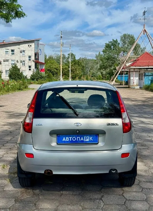 🇷🇺 lada kalina 💰цена: 285 000р 🏢город: мариуполь 📅год выпуска: 2008 🧾пробег: 209 650км. ⚙️двигатель: 1.4 16v ⛽топливо: бензин ⚙️кпп: механика 📞 телефон: +7-989-263-55-56 +7-949-727-41-51 +7-949-551-91-52 💾 описание: отечественный хэтчбек на все времена. ✔️ кузов крепкий - стаканы, лонжероны и дно целые. ✔️ техническая часть без нареканий, полностью обслужена. ✔️электростеклоподъемники, сигнализация, центральный замок, хорошая резина, литые диски, музыка с usb. улица шевченко 2️⃣6️⃣9️⃣ ➕автомобиль с пройденным техническим осмотром и готов к переоформлению. 🏦 возможна продажа в кредит по двум документам. - фотография - 5