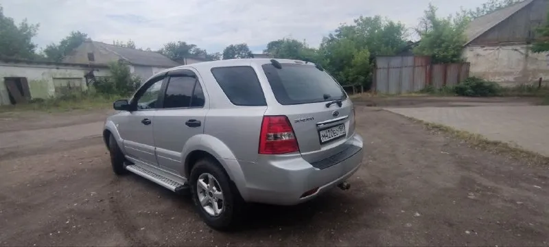 Продам kia sorento bl 2.5 diesel 📅 год выпуска: 2007 📍 пробег: 170 000 км ⚙️ коробка передач: механическая 🚙 полный привод (4×4) ✅ автомобиль в хорошем состоянии ✅ вложений не требует ✅ новая летняя резина 💰 цена: 1 000 000 рублей 🤝 торг у капота 📍 осмотр: горловка 📞 : +7 (949) 364-51-03 👤 александр 📞 звоните: +7(949)3645103 - фотография - 2