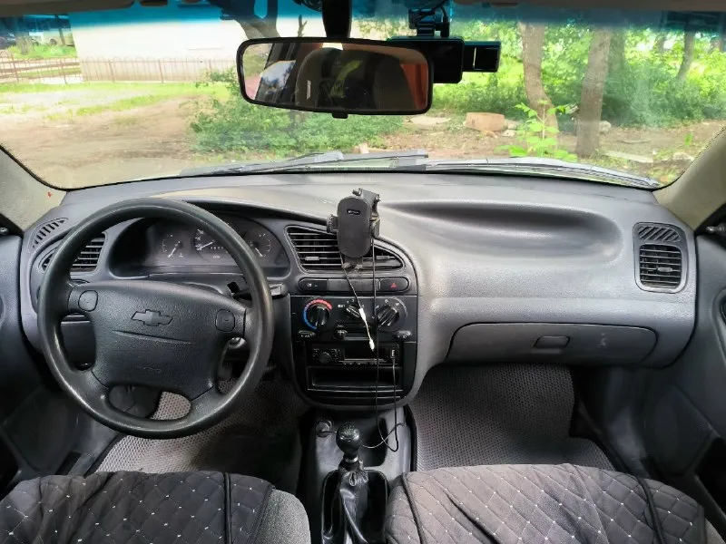 Продам chevrolet ланос (техосмотр пройден) я владелец 2006г. мотор 1.5 не дымит не троит мкпп не выбивает не гудит на полном ходу из недавнего (новые стойки передние, бензонасос, троса ручника) обрабатывалась в прошлом году (дно, арки и двери) по комплектации: гур, кондиционер (рабочий) 2 эл подъемника резина лето на красивых дисках в хорошем состоянии свежий акб стекла целые eva коврики учёт 180 переоформление без проблем документы все на руках иллюзий не стройте машине 20 лет продажа в связи с приобретением машины выше класса машина в донецке (пролетарский район) цена 300 торг у капота +79493759894 📞 звоните: +7(949)3759894 - фотография - 6