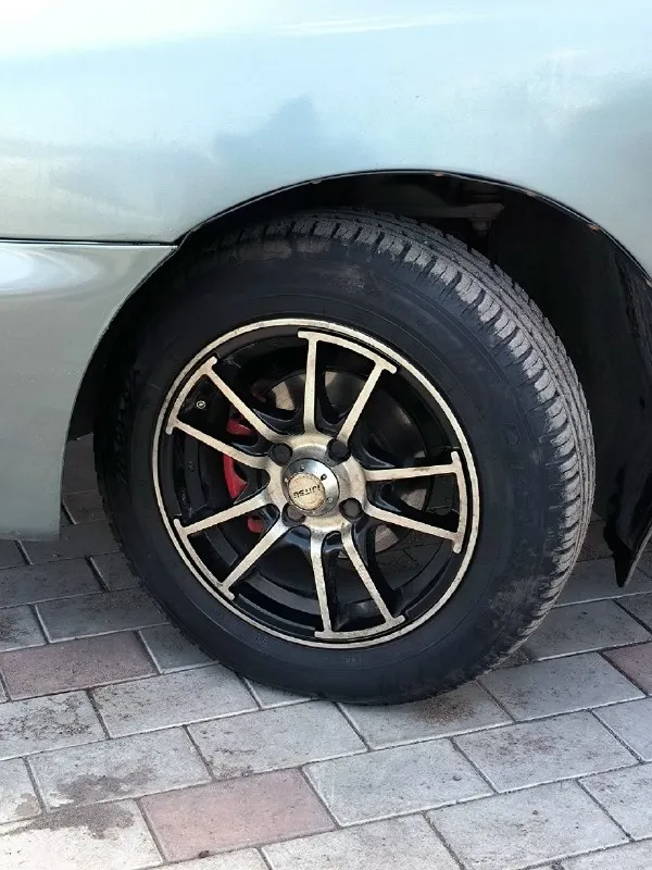 Продам chevrolet ланос (техосмотр пройден) я владелец 2006г. мотор 1.5 не дымит не троит мкпп не выбивает не гудит на полном ходу из недавнего (новые стойки передние, бензонасос, троса ручника) обрабатывалась в прошлом году (дно, арки и двери) по комплектации: гур, кондиционер (рабочий) 2 эл подъемника резина лето на красивых дисках в хорошем состоянии свежий акб стекла целые eva коврики учёт 180 переоформление без проблем документы все на руках иллюзий не стройте машине 20 лет продажа в связи с приобретением машины выше класса машина в донецке (пролетарский район) цена 300 торг у капота +79493759894 📞 звоните: +7(949)3759894 - фотография - 7