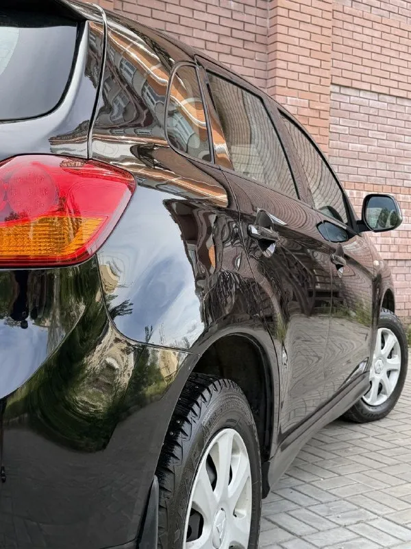 Продам mitsubishi asx рестайлинг, 2015 года выпуска, объём двигателя 1.6, коробка передач механика (самая надёжная связка в линейке!), пробег 157.000 родной! авто без дтп!, в родном окрасе✅, 2 хозяина за всё время эксплуатации, надёжный японский красовер, комфортабельный и вместительный автомобиль в идеальном состоянии, без каких либо нюансов, как внешне так и технически!, обслужен на данный момент весь от а до я, за машиной всегда ухаживали и обслуживали своевременно, имеется все сервисные книжки, два комплекта ключей, установлена сигнализация starline. комплектация: бортовой компьютер, кондиционер, датчик света и дождя, подогрев сидений, складывание зеркал, эл. регулировка зеркал, подогрев стёкол, 4 слекподъемника, abs esp, мультимедиа с хорошим звуком, имеется все для комфортного вождения. по документам любой вид оформления. цена 1.040.000 +7949564-4736 +7(949)693-5850 - фотография - 6