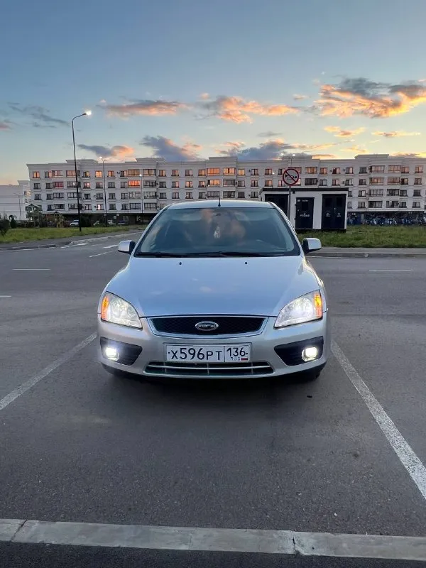 В продаже ford focus 2006 г. в.мотор 1.8 бензин в отличном состоянии недавно заменена цепь, свечи, катушки, мотор не дымит, не троит. кпп в отличном состоянии. ходовая часть без вложений. документы кристально чистые.2 комплекта резины с дисками. авто находится в городе мариуполь. подробно про авто по тел либо при встречи. цена 440тыс руб. +79497346358 - фотография - 8