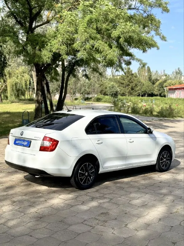 🚙 Skoda rapid

💰Цена: 850 000р
🏢Город: мариуполь
📅Год выпуска: 2017
🧾Пробег: 191 765 км.
⚙️Двигатель: 1.6
⛽Топливо: бензин
⚙️Кпп: механика

📞 Телефон:

+7-949-727-41-51
+7-949-551-91-52
+7-989-263-55-56

💾 Описание:

Всеми любимый, проверенный времен. .. Как новый
✅ Лифтбэк - огромный багажник
✅ Надежный двигатель
✅ Маленький расход топлива
✅ Южная эксплуатация

❄️ Кондиционер (работает отлично), полный электропакет, abs, airbag, птф, усилитель руля, центральный замок, android
Магнитола с usb, подогрев сидений, бортовой компьютер.

➕Автомобиль с пройденным техническим осмотром и готов к переоформлению.

Улица шевченко 2️⃣6️⃣9️⃣

🏦 Возможна продажа в кредит по двум документам. - фотография - 6