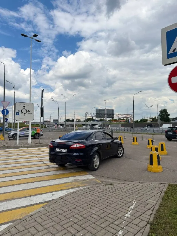 Ford mondeo 2008г. , 1.6 механика, 2 хозяина мотор после капиталки все новое и хорошего качества, работает идеально, новое сцепление дно пороги в отличном состоянии, не ржавые не гнилые машина в москве, если будет спрос готов пригнать в г. донецк 510.000₽ тг @grant_arm +79933444044 - фотография - 4
