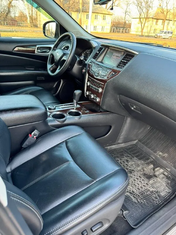 Марка автомобиля: nissan pathfinder год выпуска: 2014 пробег: 240000 км объем двигателя: 3.5 описание: ✅ nissan pathfinder надежный и комфортный семейный внедорожник. автомобиль в хорошем техническом состоянии. обслужен •✅3.5 бензин, (вариатор) • ✅полный привод 4wd • ✅7 мест • ✅богатая комплектация - кожанный салон, - обзор 360, - подогревы, сидений, руля - музыка bose - память водительского кресла - старт-стор - двухзонный климат-контроль - электропривод багажника, - круиз-контроль 7 949 -745-00-45 юлия цена: 1550000 номер телефона: 79493150468 город: донецк продавец: андрей 📞 звоните: +7(949)7450045 - фотография - 8