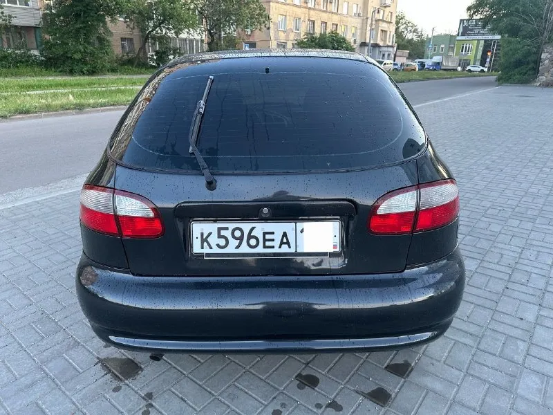 Заз шанс (деу сенс) 2010 год пробег 82тысячи км сто процентов оригинал подтвержден, с кондиционером(холодит работает) и гур, по технике придраться не к чему, для тех кому нужно быть каждый день на ходу очень надежный авто, лично на нем проехал пол страны, расход топлива очень скромный, идеально подойдет как первый автомобиль, габариты не большие, сцепление очень мягкое, кпп понятное без люфтов, масло на месте, антифриз на месте, мотор сухой полностью, по кузову два косметических окраса остальное в родне, гнили и ржавчины, вздутий краски, нет нигде, ходовую обслужил тишина, два комплекта свежей резины с дисками, цена 270 смотреть в макеевке автотеку скину, она идеальная +79490348430 - фотография - 4