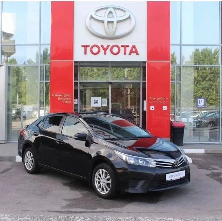 Продаю toyota короллу 2015 года выпуска,1.6 бензин(122л. С), машина вся в родном окрасе за исключением одной кобылки, без дтп и подкрасов,2 хозяина за всю историю эксплуатации, пробег родной, автотека зеленая, резина зима и лето, мотор, коробка, ходовая в идеальном состоянии, салон не зачуханый, дополнительно установлена камера заднего вида, в машине работает каждая кнопочка и каждая лампочка, в таком состоянии этих машин остались единицы, цена за наличку 1370000,возможна продажа в кредит, осмотр макеевка, +79493895593 александр
📞 Звоните: +7(949)3895593 - фотография - 2