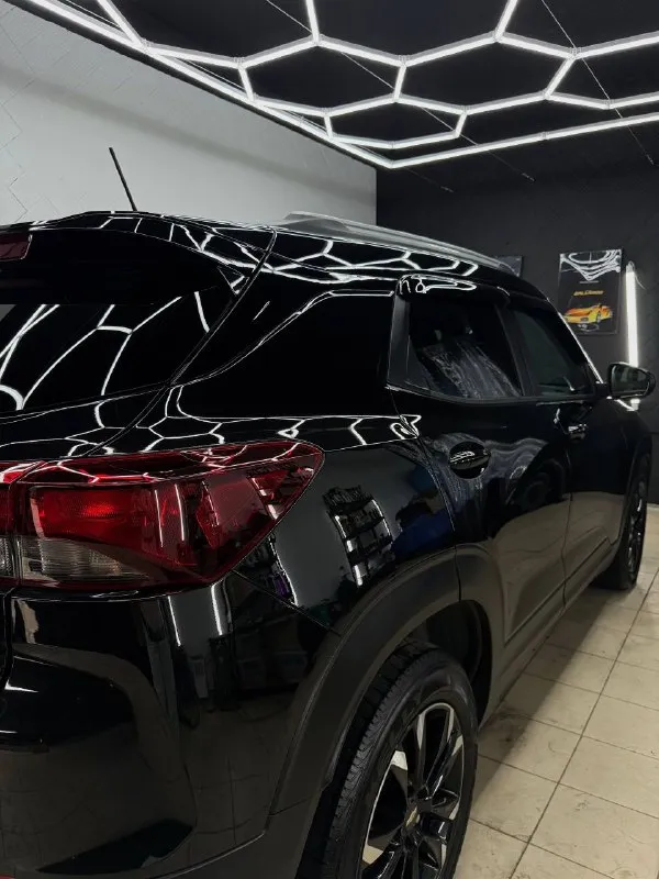 Продам chevrolet trailblazer 2020 год мотор 1.3t коробка автомат, пробег 97 тысяч км, цена 1.850₽ автомобиль в полной комплектации,2 ключа и сервисная книжка
Безключевой доступ
Датчик дождя, света
Подогрев сидений, руля
Парктроники, камеры
Климат контроль 2-х зонный, панорамная крыша
Монитор aux/bt/usb/
Музыка хорошая.
Без дтп, гаражное хранение, авто в хорошем обслуженном состоянии, кузов как новый без вмятин и царапин, нанесена керамика, делал полный дэтэйлинг, на авто имеется все для комфотрной езды, покупкой будете довольны!! Двигатель коробка и ходовая часть без нареканий и без посторонних шумов, салон чистый и ухоженный, хорошая новая резина
Документы в порядке без каких либо ограничений, переоформление в мрэо приветствуется (могу присутствовать )все остальные вопросы по телефону или пишите, торг - фотография - 3