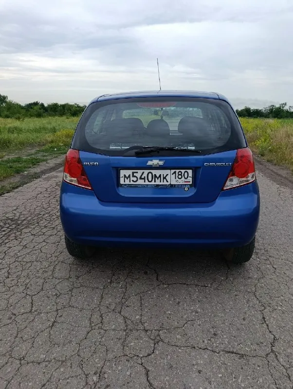 Продам маленький, экономичный автомобиль. Chevrolet aveo 1.4 механика, 2007 год. Машина обслужена (чеки, заказ наряды есть) все расходники заменены, в хорошем состоянии. Смотрится достойно. По комплектации: передние стеклоподъёмники, кондиционер работает отлично, гидравлический усилитель руля, электро - регулировка зеркал. Сигнализация с дистанционным автозапуском. Центральный замок. Музыка флешка. Цена 420 000 торг на месте. По документам полный порядок. Продажа от собственника. +79493350571 моспино.
📞 Звоните: +7(949)3350571 - фотография - 3