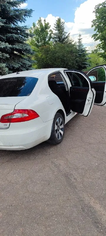 Продам skoda superb, 2010г. В. Мотор 1.8 бензин, акп, пробег 303к. Авто в отличном состоянии, без дтп, в родном окрасе, все узлы работают без нареканий. Автомобиль ухожен, стоит очень хорошая музыка, салон в отличном состоянии. Машина без вложений и проблем. Все вопросы по +79493907731, осмотр город енакиево.
📞 Звоните: +7(949)3907731 - фотография - 8