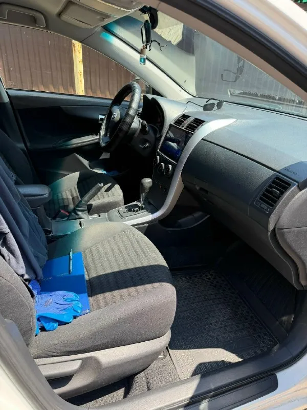 Цена: 1100000 ₽ 📮 город: донецк 🚘 марка / модель: toyota corolla 📅 год выпуска: 2011 📊 пробег: 171000 ⛽ двигатель: бензин 1.6 (124 л. С) ✅ vin код:jtnbv58e90j137886 🔧 тип кпп: автомат 👨‍⚖ владельцев в птс: 2 ⏳ срок владения: 3 года 📝 описание: достойное обслуженное авто, в придачу второй комплект колёс зима на штампах, и комплект грм. Вопросы по телефону ☎ контактный телефон: +7 949 319-94-85 - сергей
📞 Звоните: +7(949)3199485 - фотография - 5