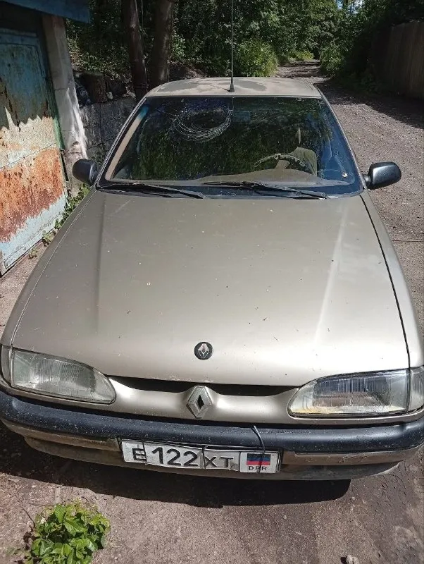Продам/обмен с доплатой в обе стороны renault 19 на полном уверенном ходу мотор 1.8 инжектор кпп в порядке стоит газ передние эл стекло подъемники ежедневно на ходу нужно смотреть подвеску цена 110.000т. Р находится в енакиево пгт. Ольховатка +79490360432
📞 Звоните: +7(949)0360432 - фотография - 3