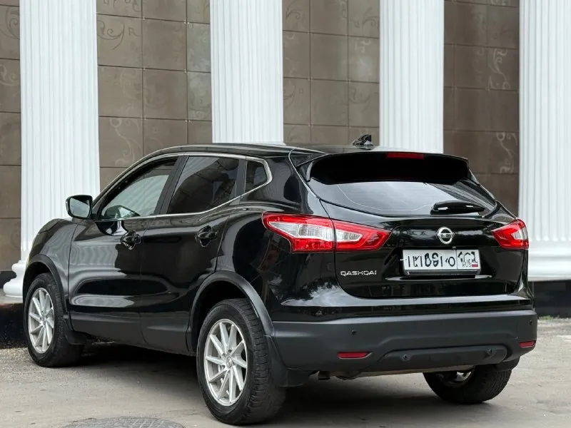+79494999290 цена: 1.220.000 осмотр: донецк nissan qashqai год: 2017 двигатель: 2.0 коробка: акпп пробег: 153.000 достойный авто, без каких либо вложений! авто в родном окрасе, без дтп. двигатель работает идеально, любые проверки коробка без нареканий, ходовая часть обслужена, без скрипов стуков и тд. комплектация включает комфортные и безопасные опции (удобный салон, мультимедиа, климат-контроль, системы помощи водителю. есть все для комфортной поездки 📞 звоните: +7(949)4999290 - фотография - 5