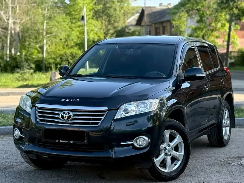 Toyota rav4
Год 2011 (рестайлинг)
Двигатель 2.0 бензин
Пробег 180000
Автоматическая коробка передач
Привод полный подключаемый
Автомобиль в идеальном состоянии, двигатель работает отлично без каких либо потеков, по коробке тоже без нареканий, по ходовой обслужена, салон в очень хорошем состоянии
Хорошая комплектация, двухзонный климат контроль, круиз, помощь при вождении, подключение полного привода, полный электро пакет, подогрев сидений, лобового и заднего стекла, а так же зеркал, парктроники, спорт режим, датчики света и дождя, эл регулировка зеркал и складывание, омыватель фар, большой сенсорный монитор, bluetooth aux, хорошая заводская акустика, отличные 17 колеса. И еще много чего!
Цена 1410000
Возможен торг
+7

📞 Звоните: +7(949)5035528 - фотография - 2