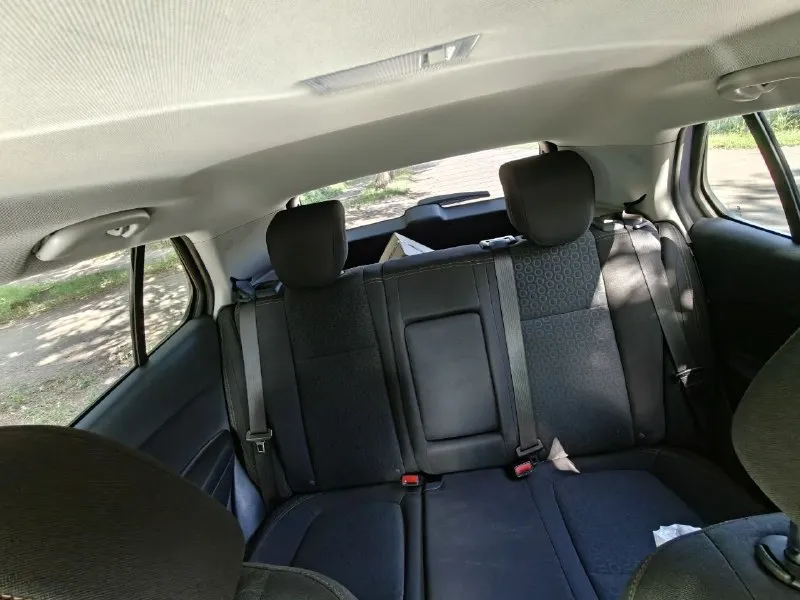 Продаю отличный надёжный корейский компактный кроссовер chevrolet trax, клон opel mokka и buick encore
Дата выпуска 8 месяц 2020 года.

📍 Пробег 88681 км.
⚙ Двигатель 1.4т мощность 140 л. С.  
📀 Коробка передач - 6 ступенчатый классический гидроавтомат.
✅ Передний привод.
✅ Хорошая комплектация есть всё для комфортного вождения, а именно:
📍 Мультимедиа система 6 динамиков с android auto и apple carplay;
📍 Камера заднего вида;
📍Кондиционер;
📍Круиз-контроль;
📍 Система мониторинга давления в шинах;
✅ Штатный дистанционный автозапуск, в комплекте 2 ключа;
✅ Все стёкла родные, безопасность не срабатывала, все подушки на месте.
✅ На пробеге 81 т. Км. Сделана полная замена масла в акпп; 1.5 т. Км. Назад сделано то с заменой масла в двигателе и фильтров.
✅ Приборная панель и мультимедиа русифицированы.
✅ Вместе с авто отдаю зимние шины pirelli ice zero шипованные (куплены в октябре 2025) и два комплекта ковриков.
✅ В сентябре 2025 сделан антикор кузова.

Цена 1,5 🍋.
Контактный телефон +7(949)438-55-35 - фотография - 10