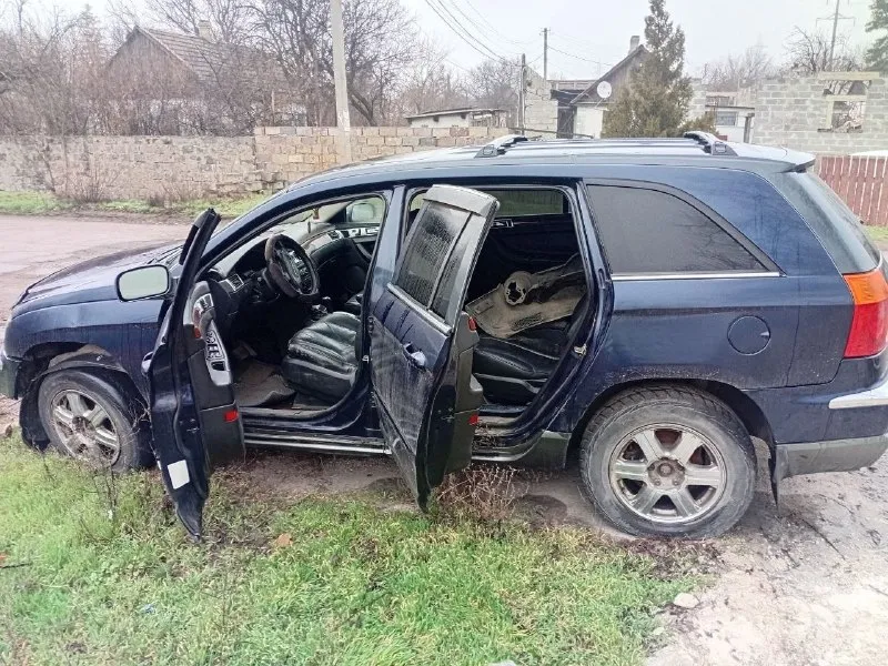 Продам chrysler pacifica год 2004 пробег 475 000 км. 3.5 бенз автомат цена 350000₽ по автомобилю, был небольшой удар в правую сторону на небольшой скорости. Максим +79497974799 г. Зугрэс
📞 Звоните: +7(949)7974799 - фотография - 4