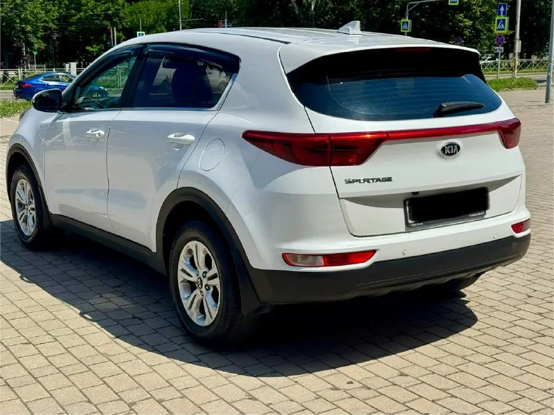 Kia sportage
2018 Год
Двигатель 2.0 бензин
Коробка автомат
Авто в отличном состоянии,
Кузов весь в заводском окрасе 1000%
Не одна деталь не крашена !
Вложения не требует
С документами полный порядок продажа с полным переоформлением на вас
Г. Донецк
Цена 1.670 тыс. ₽
Звоните остальное по
+79495210885
📲 Tg: r. B
📞 Звоните: +7(949)5210885 - фотография - 3