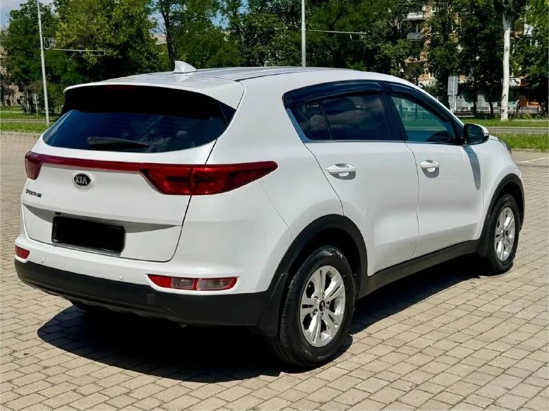 Kia sportage
2018 Год
Двигатель 2.0 бензин
Коробка автомат
Авто в отличном состоянии,
Кузов весь в заводском окрасе 1000%
Не одна деталь не крашена !
Вложения не требует
С документами полный порядок продажа с полным переоформлением на вас
Г. Донецк
Цена 1.670 тыс. ₽
Звоните остальное по
+79495210885
📲 Tg: r. B
📞 Звоните: +7(949)5210885 - фотография - 4