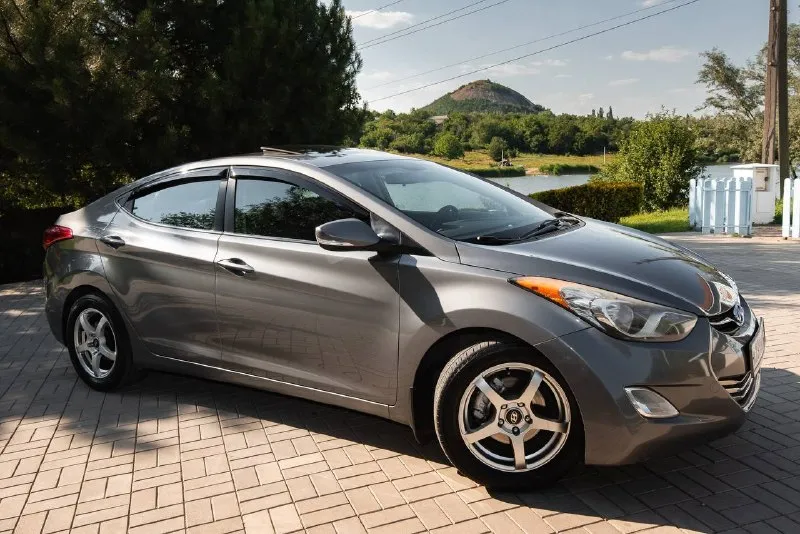Hyundai_elantra
В продаже автомобиль в идеальном состоянии!
Вложений абсолютно не каких не требует,
Кузов в родном окрасе!
Год 2011
Родного пробега 167тыс, км
Автотека зеленая✅
Обьем двигателя 1.8 бензин самый надежный и удачный, в паре с классической коробкой передач автомат, asin
Комплектация максимальная!
-Кожаный салон
-Люк
-Подогрев сидений
-Управление на руле
-Также в подарок идет магнитола андроид новая, и комплект резины зима))
С документами полностью порядок продажа от собственника
Цена 1.075-000₽
Также возможен обмен на авто по дешевле
Звоните +7949-551-68.75 - фотография - 3