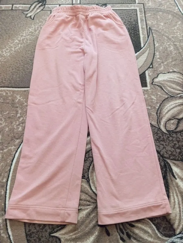 Описание: продам женский спортивный костюм, в хорошем состоянии. донецк. пролетарский район. цена: 5... - фотография