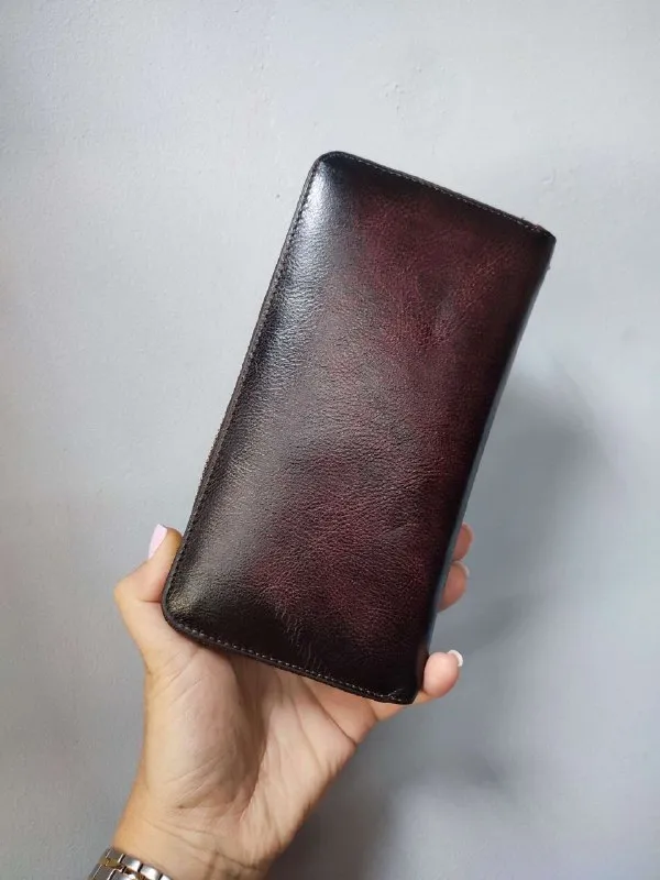 Описание: 💥продам клатч с ручкой из натуральной кожи (новый) отличный функциональный клатч с ручкой из натуральной кожи. в данном клатче насчитывается множество разных отделений, клатч вместительный, имеет интересный дизайн. размер: 19,5 х 10,5 х 2,5 см. все вопросы по телефону. цена: 2950 руб. 📲 tg: валентина бараненко 📞🇷🇺звоните: +7949 450 92 20 барахолка днр - фотография - 2