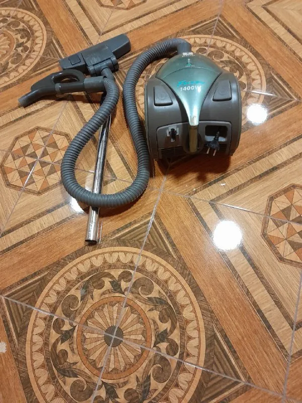 Описание: продается : 1)пылесос "самсунг"соостояние хорошее- 1,5 тыс; 2)масляные обогреватели,2 шт по -1,0 тыс. состояние хорошее небольшой торг. ленинский район. самовынос и самовывоз. оплата - наличный расчет!!! цена: 1000 руб. 📲 tg: антонина котенко 📞🇷🇺звоните: +7949507-04-39 барахолка днр - фотография - 3